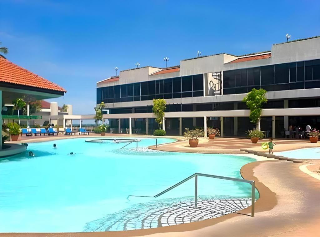Ambassador City Jomtien Pattaya - Ocean Wing Otel Na Chom Thian Dış mekan fotoğraf