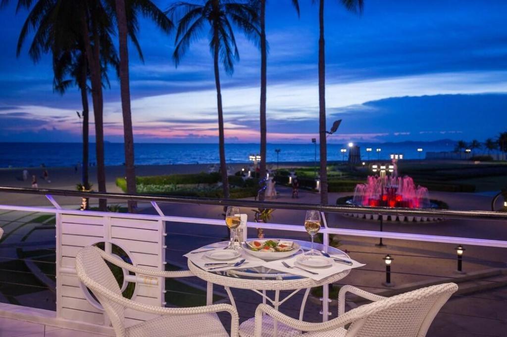Ambassador City Jomtien Pattaya - Ocean Wing Otel Na Chom Thian Dış mekan fotoğraf