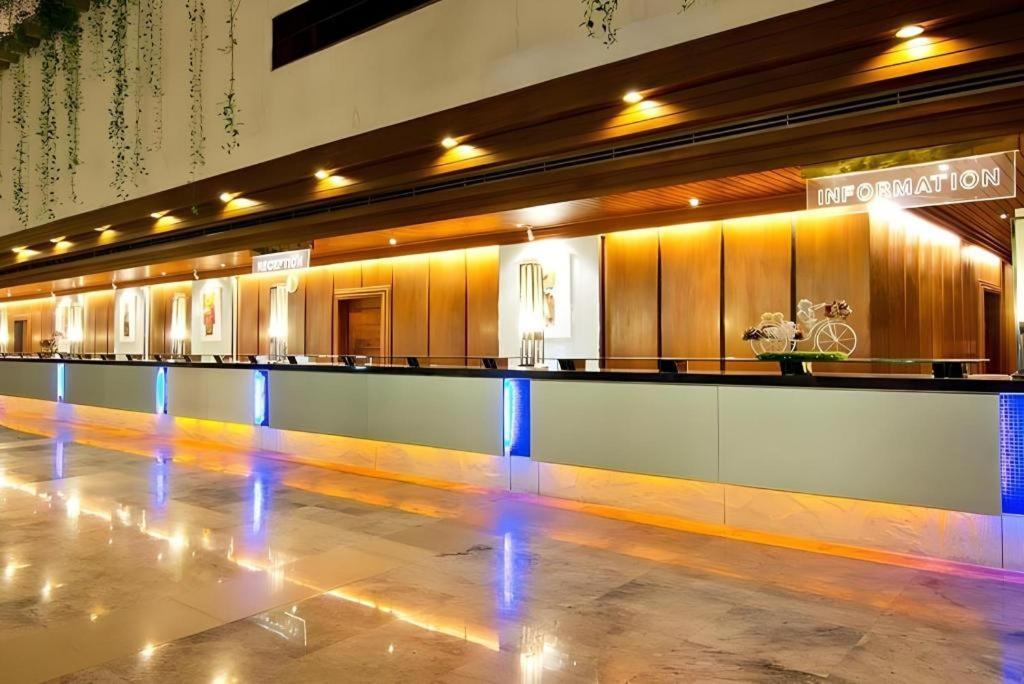Ambassador City Jomtien Pattaya - Ocean Wing Otel Na Chom Thian Dış mekan fotoğraf